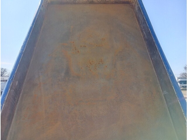 日野レンジャーダンプ中型（4t）[写真08]