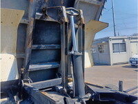 日野レンジャーダンプ中型（4t）[写真10]