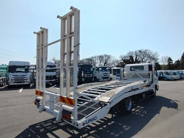 日野デュトロキャリアカー小型（2t・3t）[写真02]