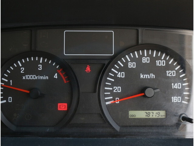 いすゞエルフダブルキャブ（Wキャブ）小型（2t・3t）[写真22]