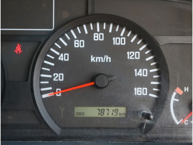 いすゞエルフダブルキャブ（Wキャブ）小型（2t・3t）[写真23]