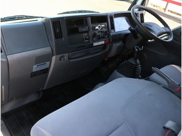 いすゞエルフダブルキャブ（Wキャブ）小型（2t・3t）[写真29]