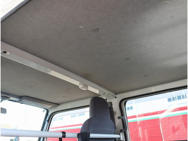 いすゞエルフダブルキャブ（Wキャブ）小型（2t・3t）[写真31]