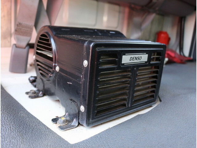 いすゞエルフダブルキャブ（Wキャブ）小型（2t・3t）[写真35]