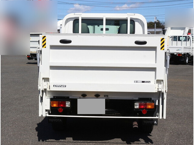 トヨタトヨエースダブルキャブ（Wキャブ）小型（2t・3t）[写真06]