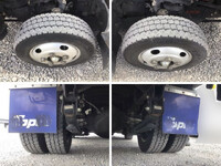 いすゞエルフ冷凍車（冷蔵車）小型（2t・3t）[写真20]