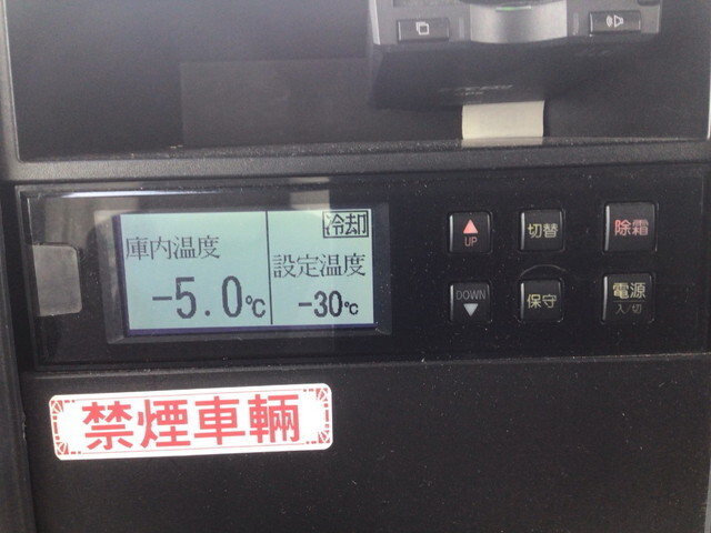 いすゞエルフ冷凍車（冷蔵車）小型（2t・3t）[写真37]