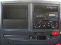 いすゞエルフ平ボディ小型（2t・3t）[写真21]