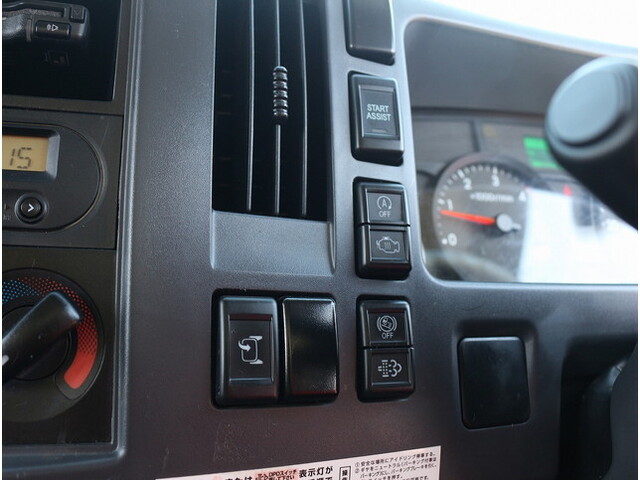 いすゞエルフ平ボディ小型（2t・3t）[写真22]