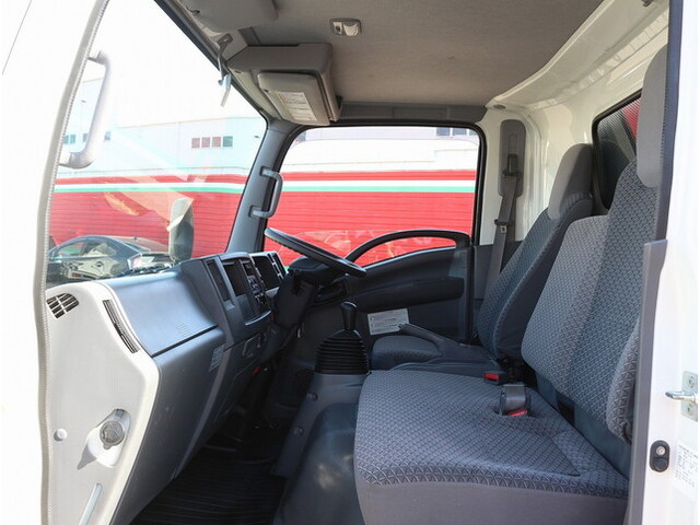 いすゞエルフ平ボディ小型（2t・3t）[写真26]