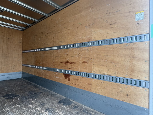 日野デュトロアルミバン小型（2t・3t）[写真11]