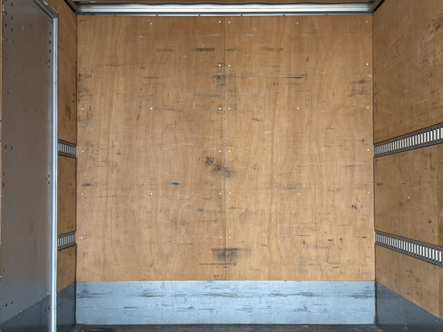 日野デュトロアルミバン小型（2t・3t）[写真14]