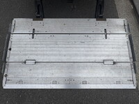 日野デュトロアルミバン小型（2t・3t）[写真17]