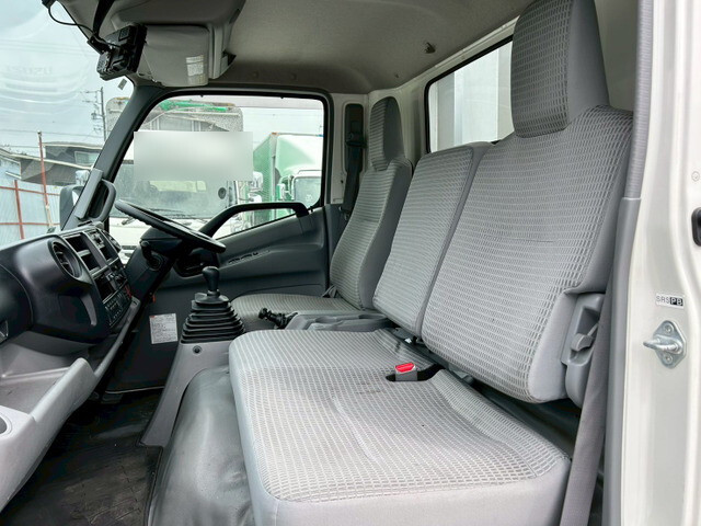 日野デュトロアルミウイング小型（2t・3t）[写真11]