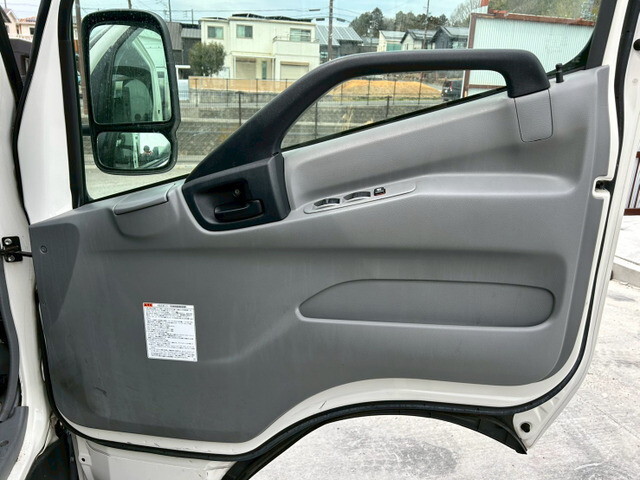 日野デュトロアルミウイング小型（2t・3t）[写真16]