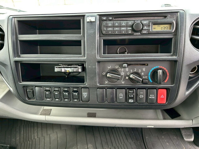 日野デュトロアルミウイング小型（2t・3t）[写真24]