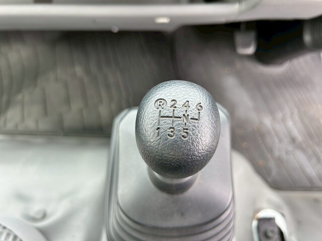 日野デュトロアルミウイング小型（2t・3t）[写真25]