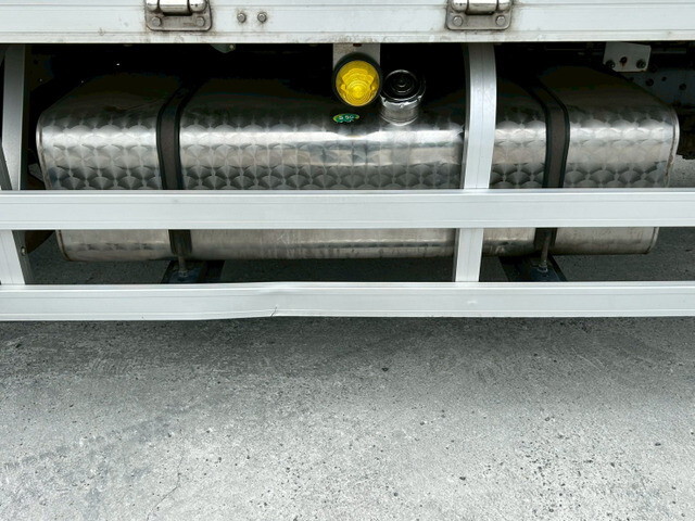 日野デュトロアルミウイング小型（2t・3t）[写真31]