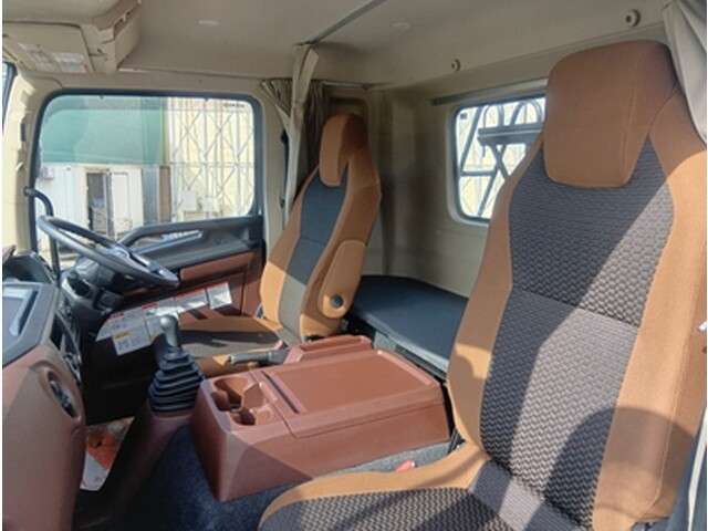 日野レンジャーコンテナ専用車中型（4t）[写真21]