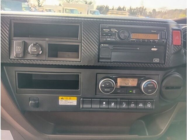 日野レンジャーコンテナ専用車中型（4t）[写真24]