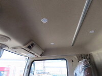 日野プロフィア冷蔵冷凍ウイング大型（10t）[写真22]