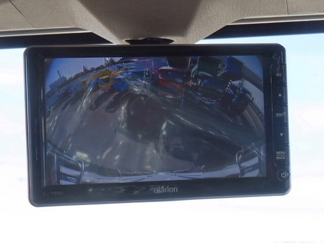 日野プロフィア冷蔵冷凍ウイング大型（10t）[写真24]