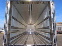 日野プロフィア冷蔵冷凍ウイング大型（10t）[写真28]