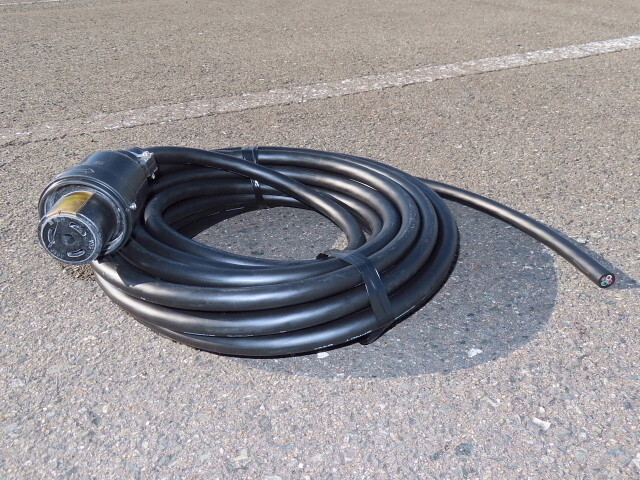 日野プロフィア冷蔵冷凍ウイング大型（10t）[写真33]