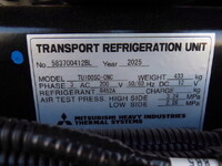 日野プロフィア冷蔵冷凍ウイング大型（10t）[写真36]