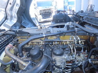 三菱ふそうスーパーグレートアルミウイング大型（10t）[写真16]