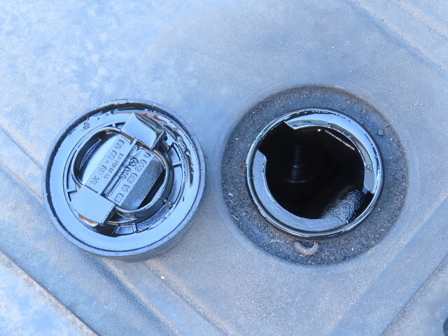 三菱ふそうスーパーグレートアルミウイング大型（10t）[写真17]