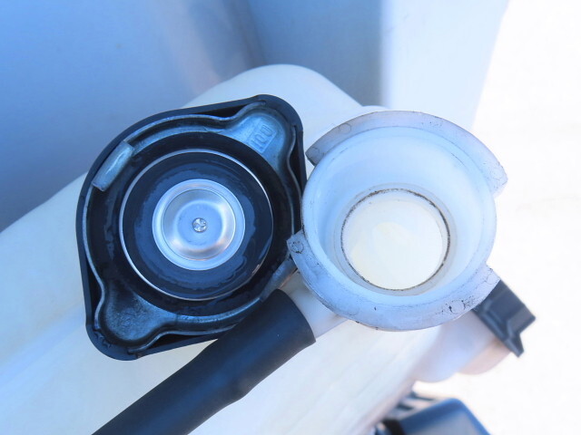 三菱ふそうスーパーグレートアルミウイング大型（10t）[写真18]