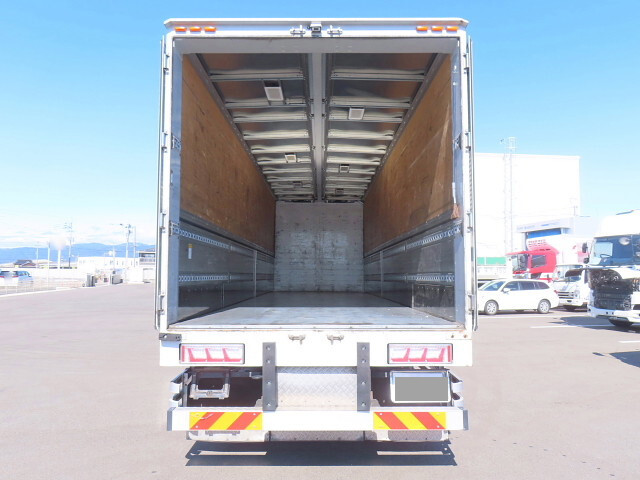 三菱ふそうスーパーグレートアルミウイング大型（10t）[写真07]