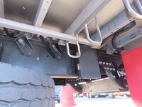 UDトラックスクオンアルミウイング大型（10t）[写真13]