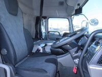 UDトラックスクオンアルミウイング大型（10t）[写真23]