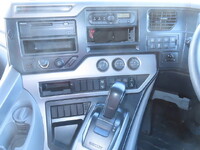 UDトラックスクオンアルミウイング大型（10t）[写真27]