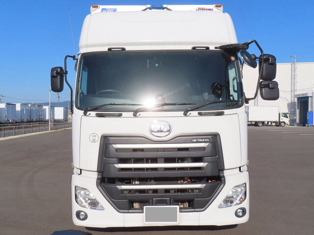 UDトラックスクオンアルミウイング大型（10t）[写真05]