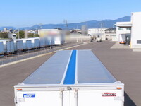 UDトラックスクオンアルミウイング大型（10t）[写真09]