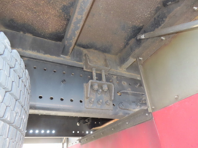 日野プロフィアアルミブロック大型（10t）[写真11]