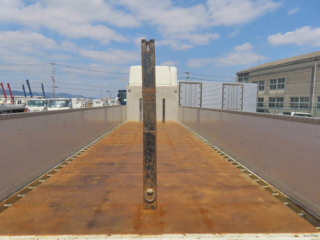 日野プロフィアアルミブロック大型（10t）[写真29]