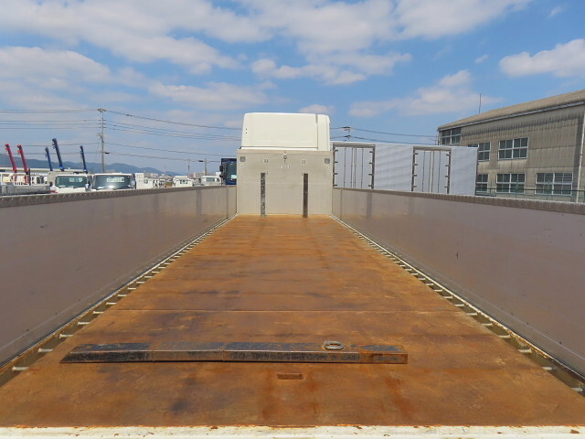 日野プロフィアアルミブロック大型（10t）[写真30]