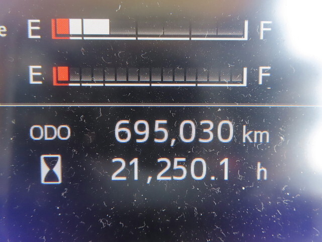 日野プロフィアアルミブロック大型（10t）[写真40]