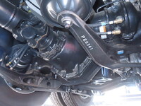 日野プロフィア冷蔵冷凍ウイング大型（10t）[写真11]