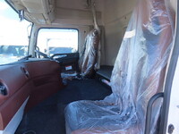 日野プロフィア冷蔵冷凍ウイング大型（10t）[写真19]