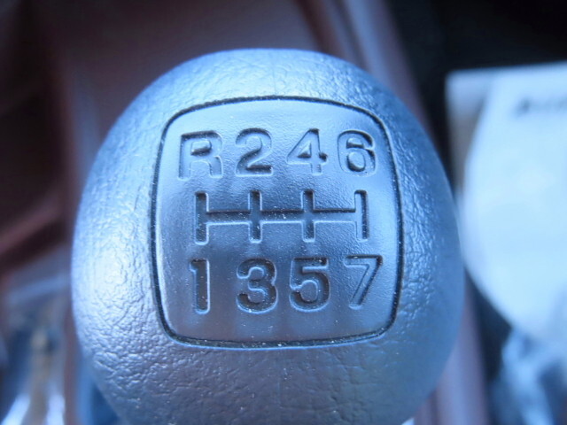 日野プロフィア冷蔵冷凍ウイング大型（10t）[写真21]