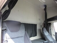 三菱ふそうスーパーグレートアルミウイング大型（10t）[写真13]