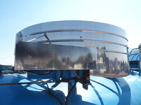 いすゞエルフバキュームカー小型（2t・3t）[写真15]