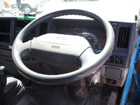 いすゞエルフバキュームカー小型（2t・3t）[写真38]