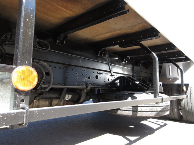 トヨタトヨエースアルミバン小型（2t・3t）[写真38]