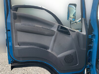 いすゞエルフアルミウイング小型（2t・3t）[写真29]